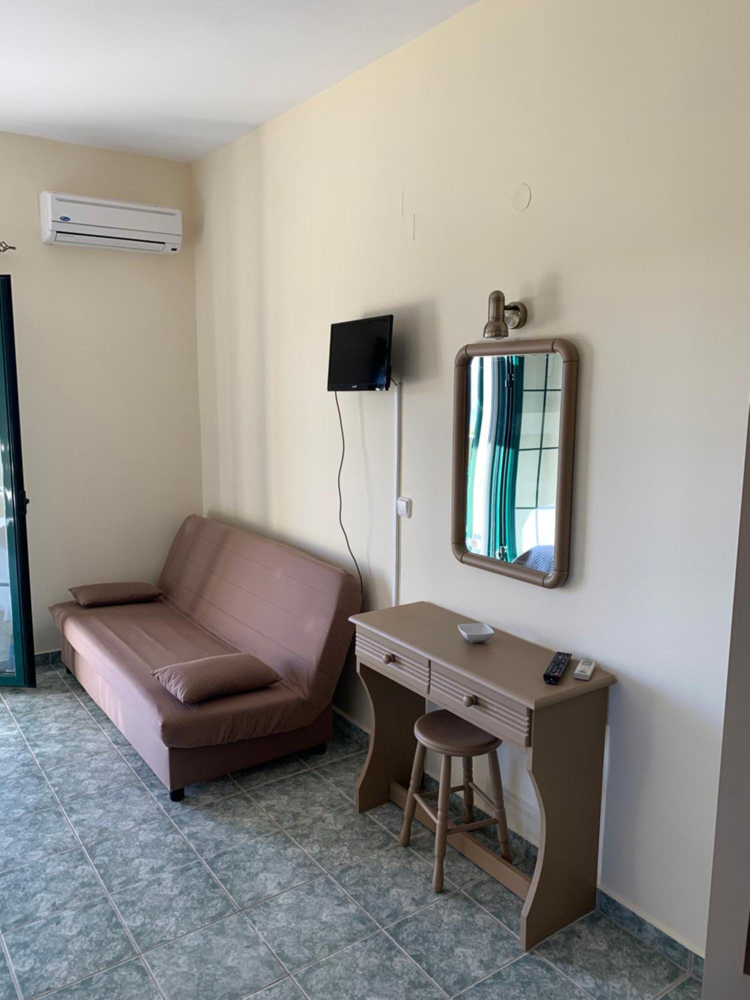 Galini Apartments Трапезаки Екстериор снимка