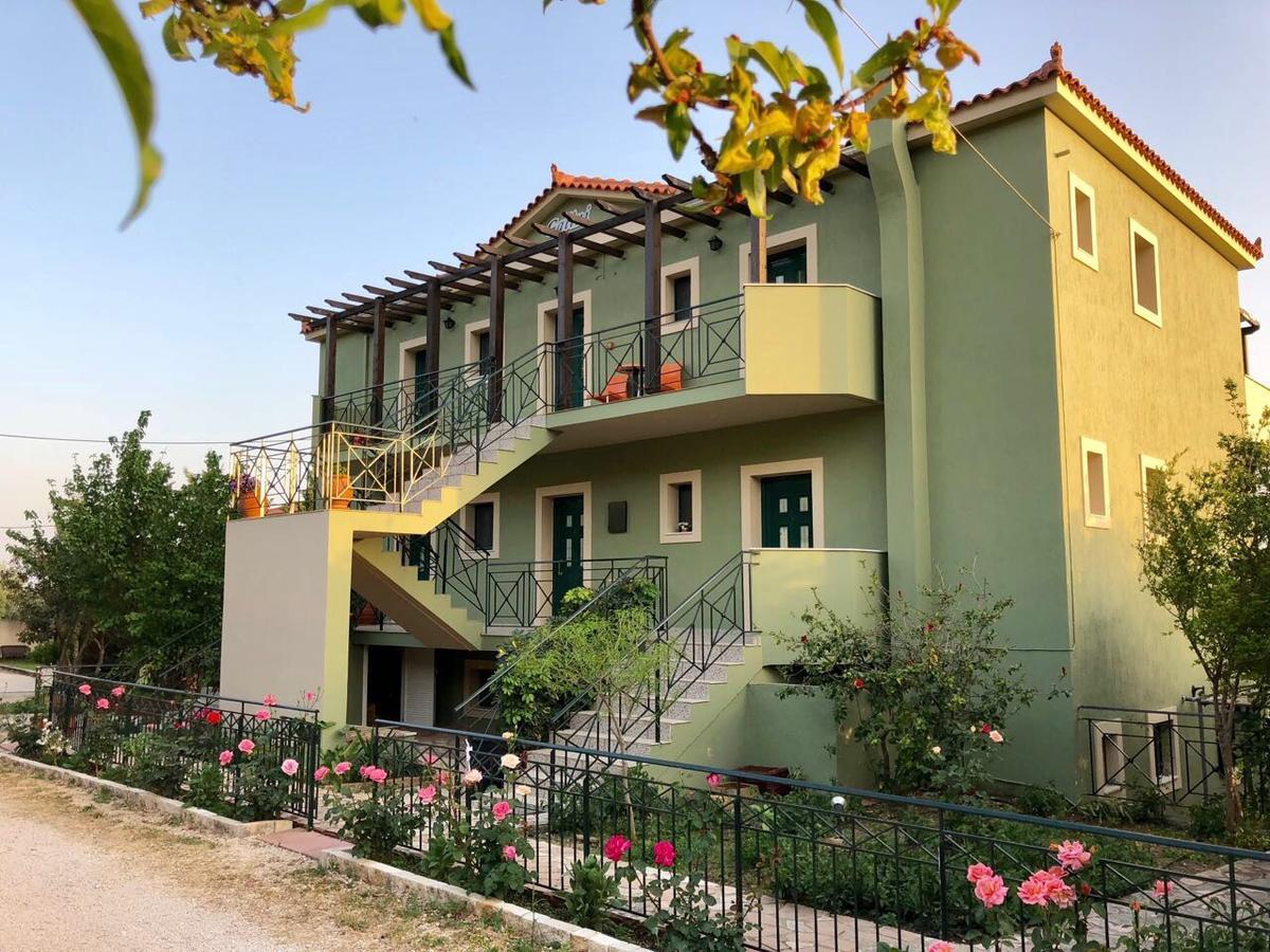 Galini Apartments Трапезаки Екстериор снимка