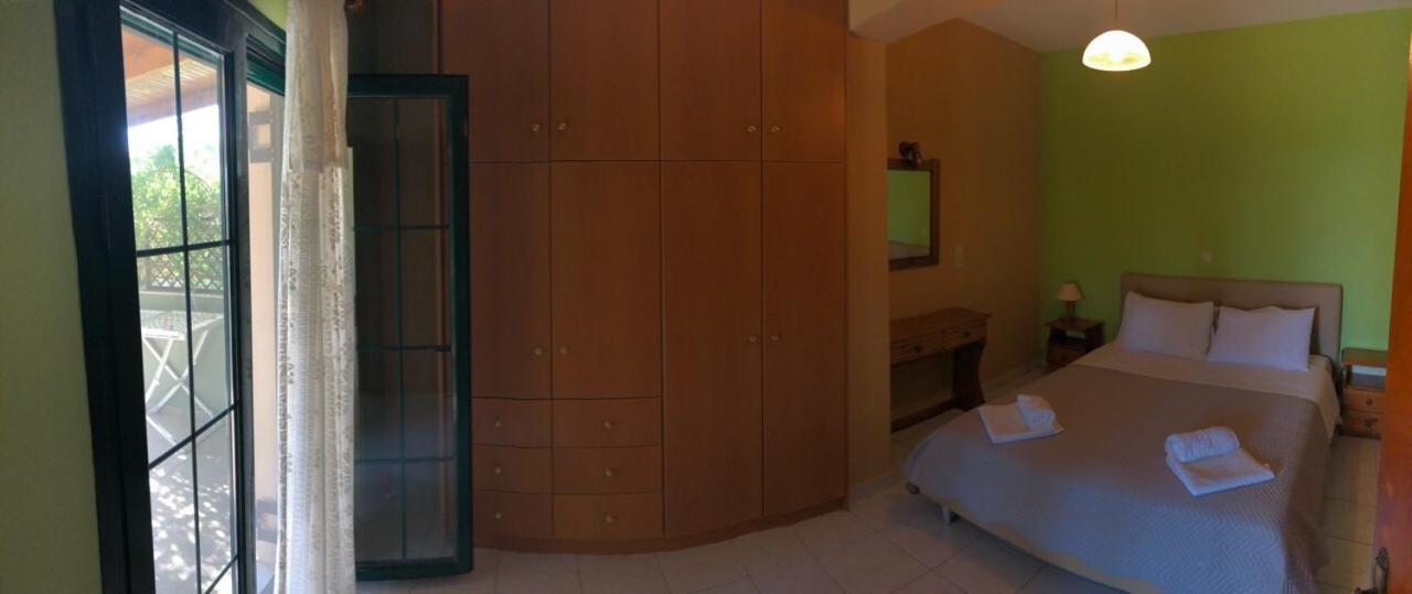 Galini Apartments Трапезаки Екстериор снимка